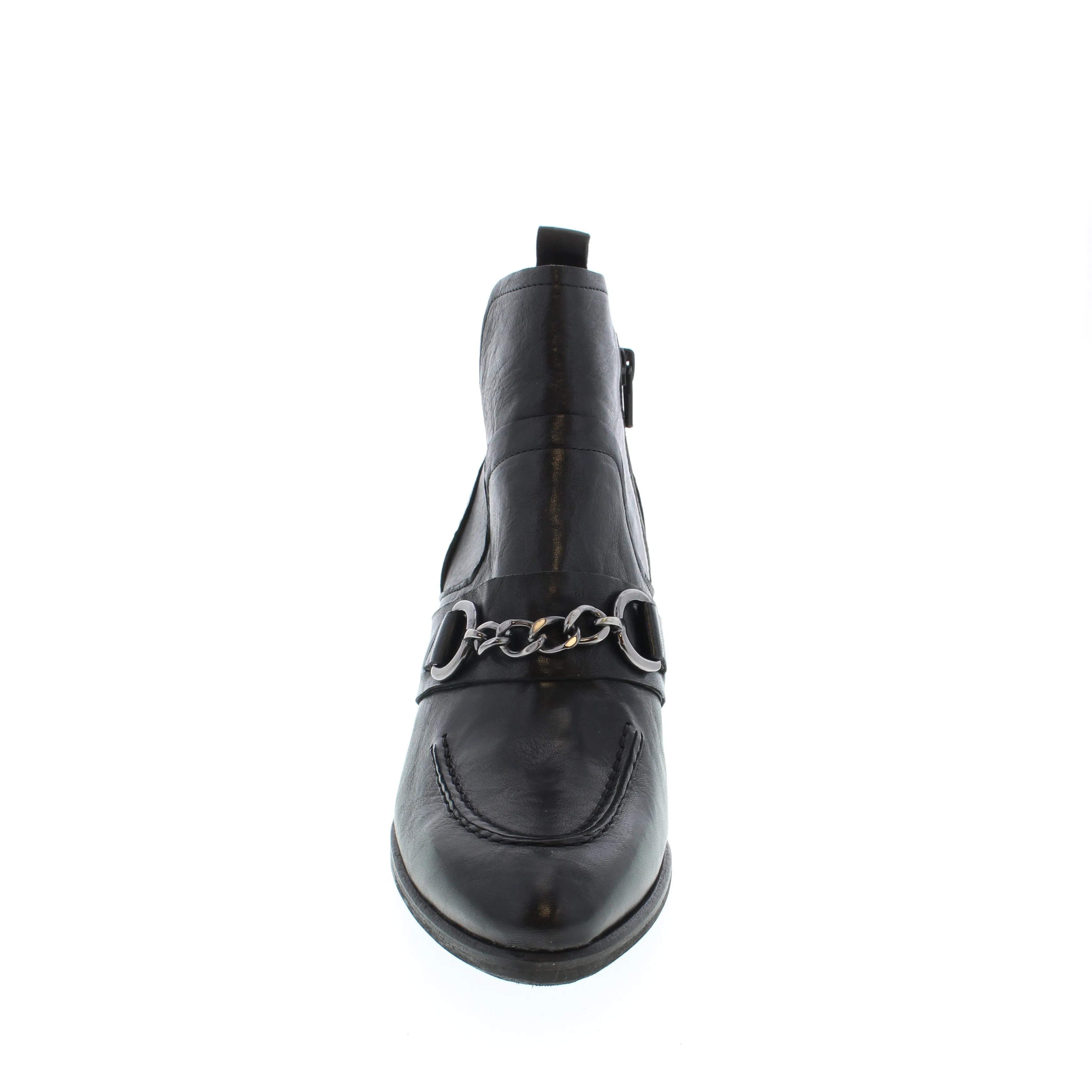 Casta Suva - Black