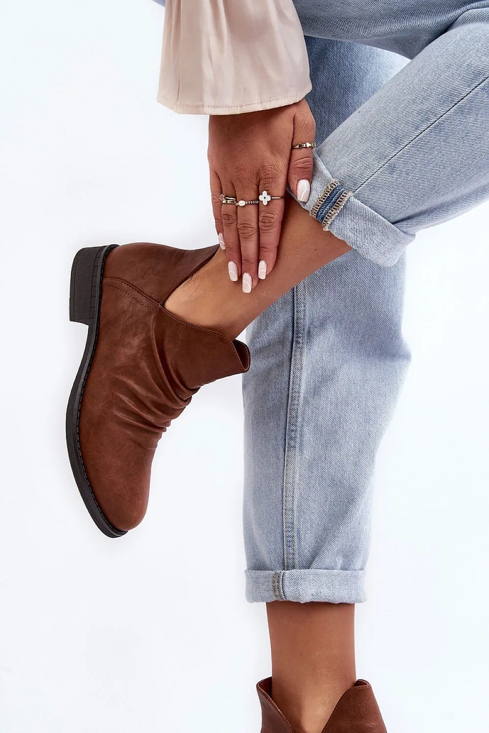 Heel boots