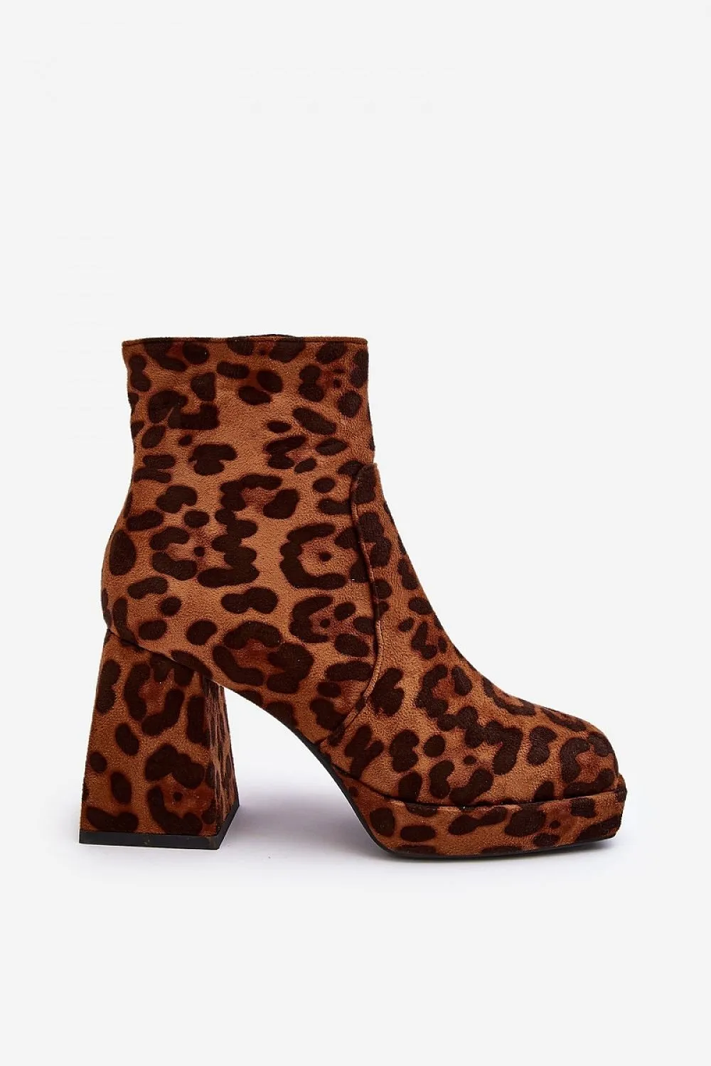Heel boots