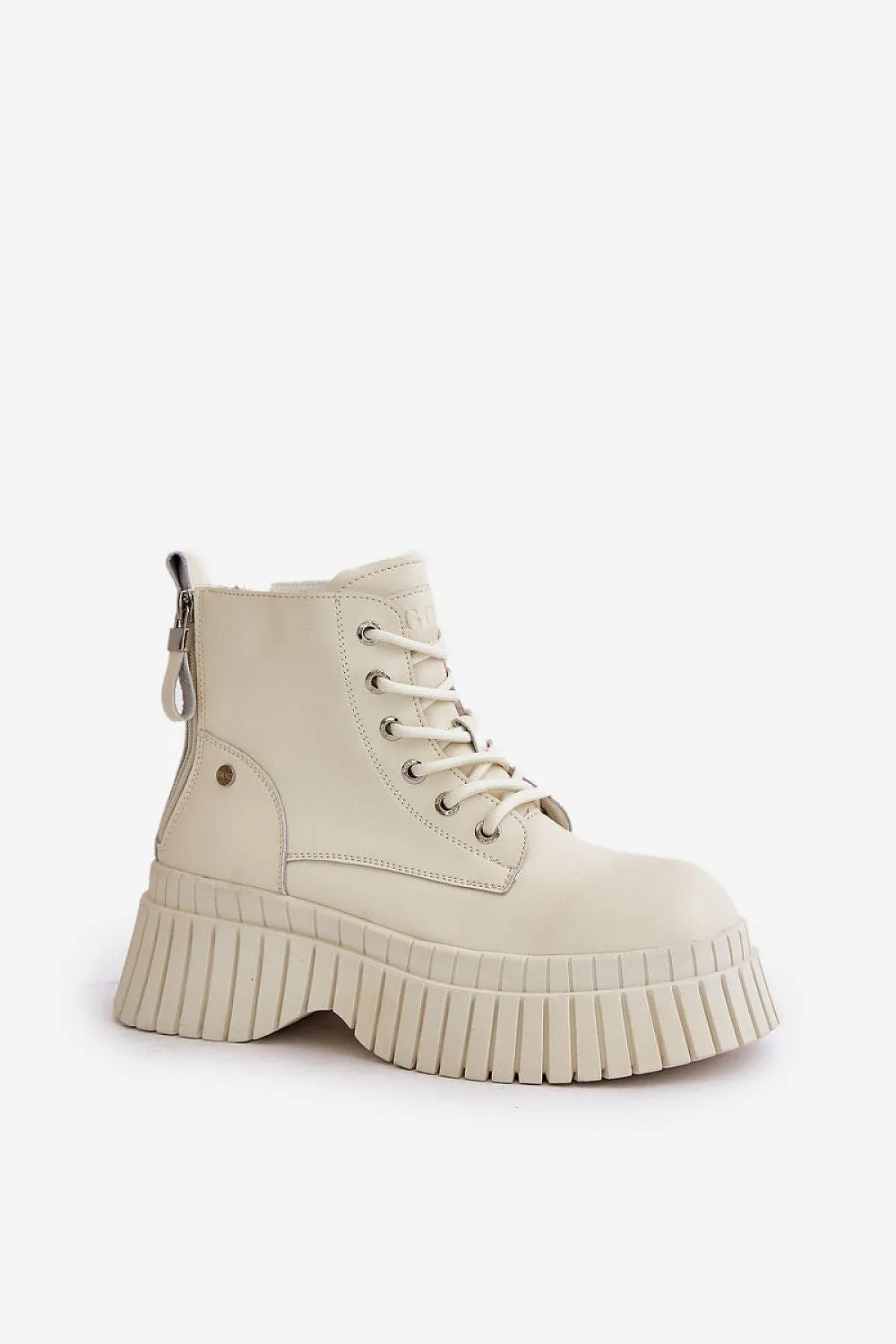 Trapper shoes