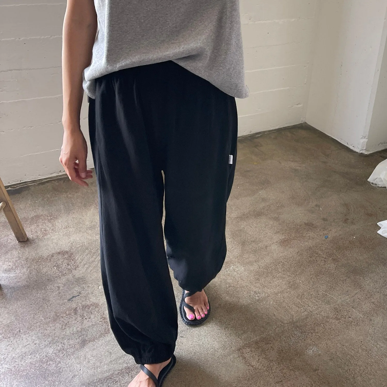 Women's Cotton Balloon Pants - Black